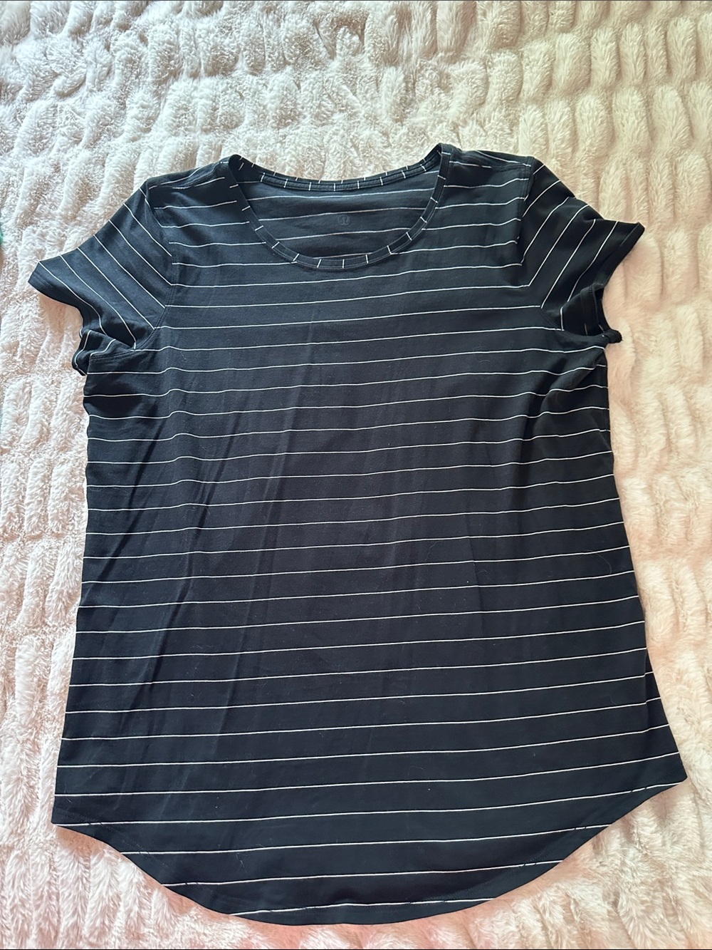 Lululemon Love Tee Black & White Striped Short Sleeve Women's Top Best for 10/12
